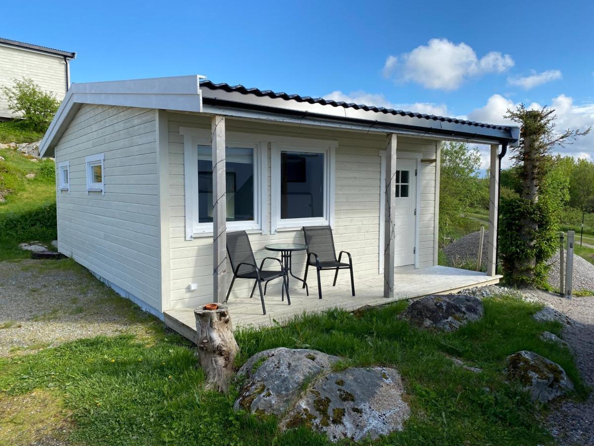 Feriehus Med Sjoutsikt Satra Exterior photo
